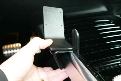 Brodit ProClip, Mercedes Benz EQB 22-26