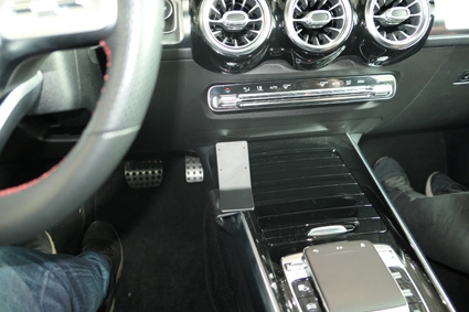 Brodit ProClip, Mercedes Benz EQB 22-26
