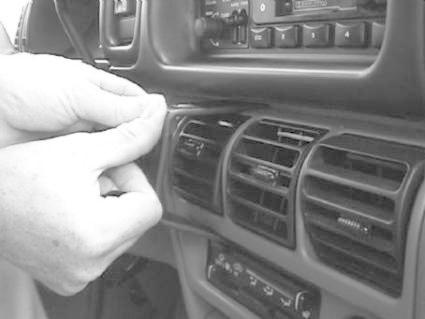 Chrysler Voyager 94-95, Sentrert, Lav