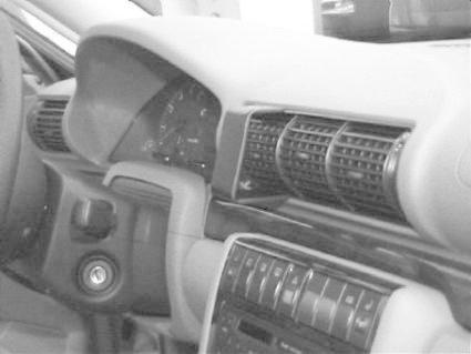 Audi A4 95-01, sentrert