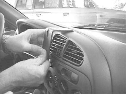 ProClip Monteringsbøyle Mitsubishi Colt 96-04/Lancer 96-03, Sentrert