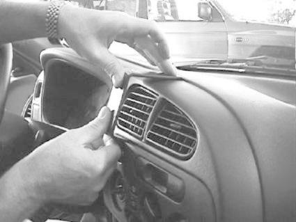 ProClip Monteringsbøyle Mitsubishi Colt 96-04/Lancer 96-03, Sentrert