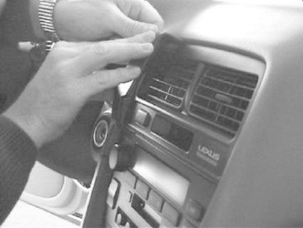 Lexus ES Serie 97-01, Sentrert