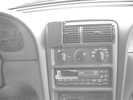 Ford Mustang 95-04, Sentrert