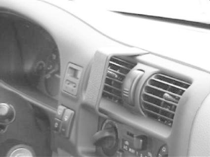 Opel Frontera 99-03, Sentrert