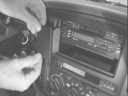 Toyota LandCruiser 100 98-01, Sentrert, Dobbel-DIN