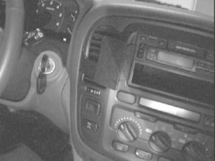 Toyota LandCruiser 100 98-01, Sentrert, Dobbel-DIN