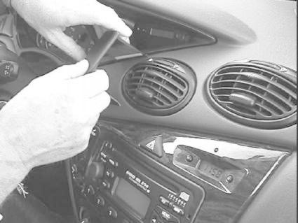 Ford Focus 99-04, sentrert