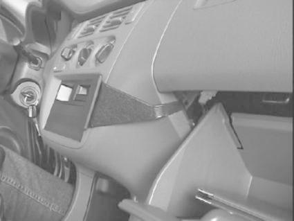 ProClip Monteringsbøyle Honda HR-V 99-05/Honda Logo 99-07, Vinklet