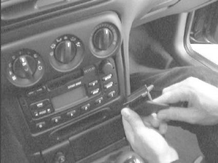 Ford Mondeo 00-00, Sentrert