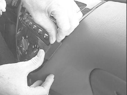 Ford Focus 99-04, Vinklet