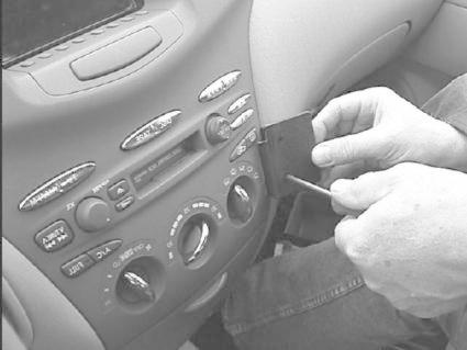 ProClip Monteringsbøyle Toyota Prius 00-03, Vinklet