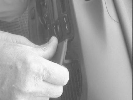 Ford Transit 00-06, Vinklet