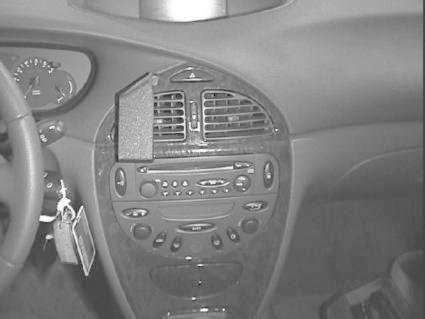 Citroen C5 01-05, Sentrert