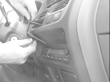 Nissan Navara 00-05, Sentrert, Lav