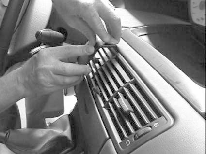 Citroen C8 02-11, Sentrert