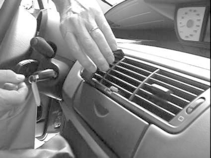 Citroen C8 02-11, Sentrert