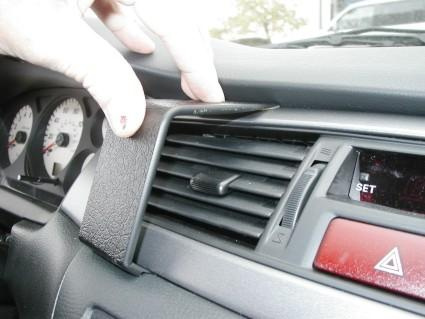 Mitsubishi Lancer 04-07, Sentrert