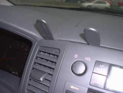 Toyota Corolla Verso 02-03, Sentrert