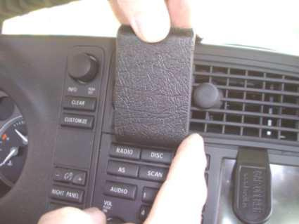 Saab 9-3 03-06, Senter