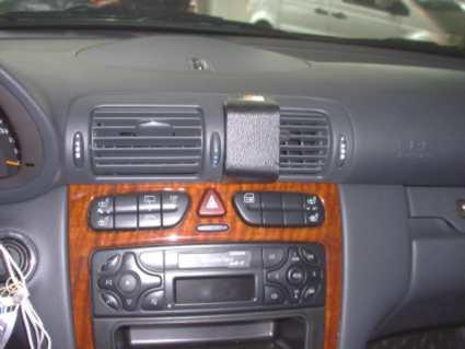 Mercedes Benz C-klasse 00-06, vinklet, høy