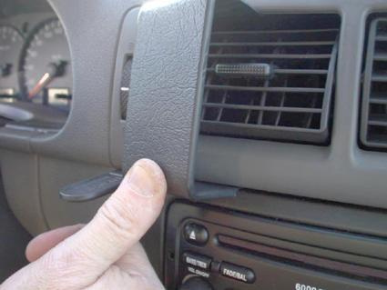 Ford Transit Connect/Tourneo Connect 03-09, Sentrert