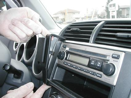 Honda Element 03-12, Sentrert