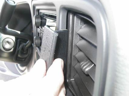 Chevrolet Avalanche 03-06, Sentrert