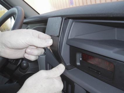 Renault Master 04-10, sentrert