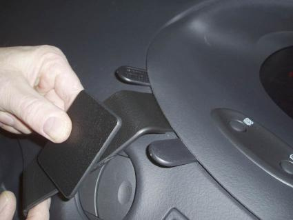 Toyota Yaris 03-05, Sentrert