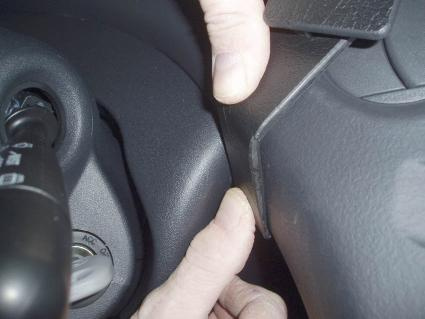 Toyota Yaris 03-05, Sentrert