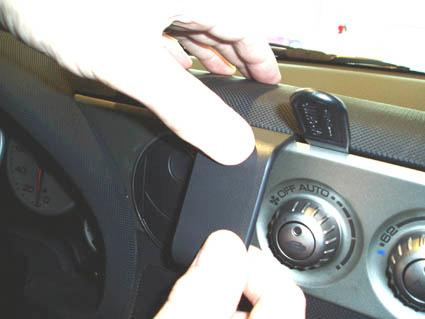 Honda Integra 04-06, Sentrert