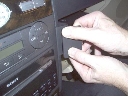 Ford Mondeo 01-07, Vinklet