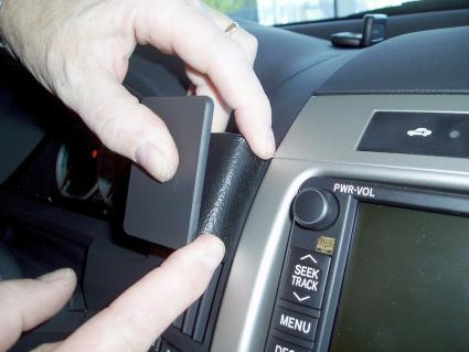 Toyota Corolla Verso 04-09, Sentrert