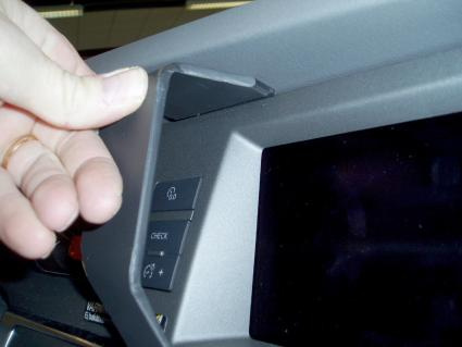 Audi A6 04-09, senter