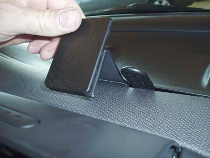 Nissan Micra 03-10, Sentrert