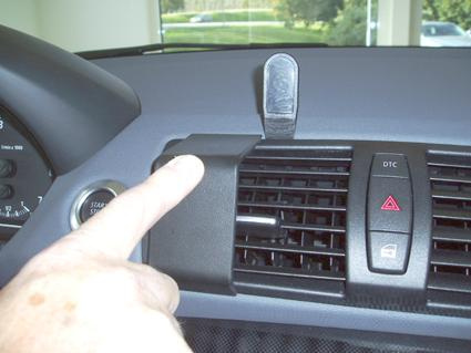 BMW 1 E81/E82/E87/E88 05-11, Sentrert