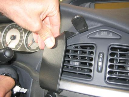 Citroen C5 II 05-07, Sentrert