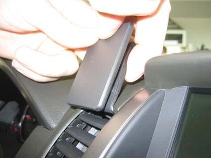 Nissan Navara 06-10, Sentrert