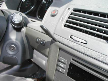 Chevrolet Cobalt 05-10, Sentrert