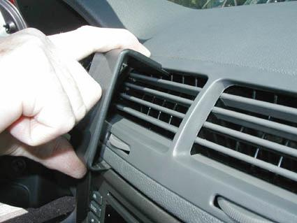 Chevrolet Cobalt 05-10, Sentrert