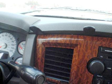 Dodge Ram Pick Up 06-08, Sentrert