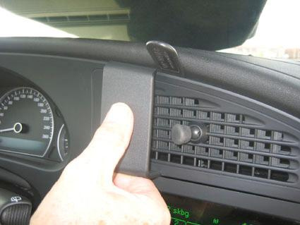 Saab 9-5 06-10, Senter