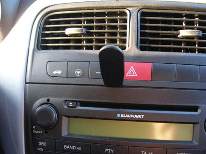 Fiat Punto Grande 06-13, Sentrert