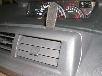 Daihatsu Materia 07-13, Vinklet