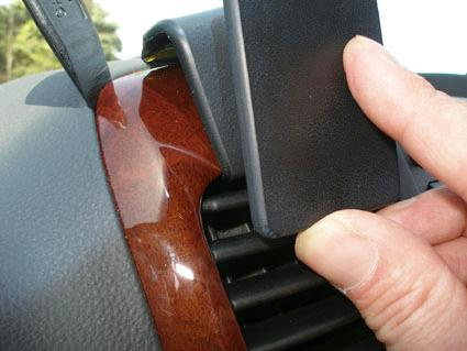 Kia Carnival 06-11, Sentrert