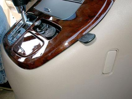 Kia Carnival 06-11, Vinklet