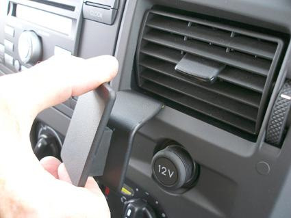 Ford Transit 07-13, Vinklet