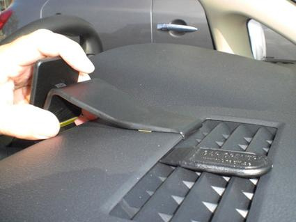 Nissan Tiida/Tiida Latio 07-11, Sentrert