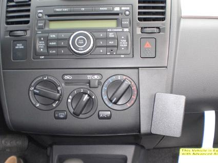 Nissan Tiida/Tiida Latio 07-11, Vinklet